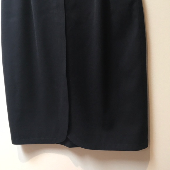 Skirt - Picture 2 of 4